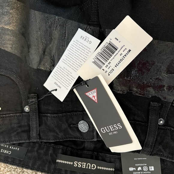 ❣️SOLD❣️ Guess denim pants - Picture 2 of 3